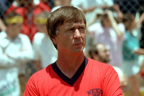 Sepp Piontek erlangte als Trainer der dänischen Nationalmannschaft Kultstatus in Dänemark. (Archivbild) Foto: picture alliance /