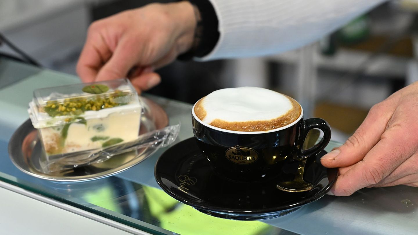 Die Gastronomie hat ihre Beschäftigtenzahl erhöht. Foto: Michael Brandt/dpa
