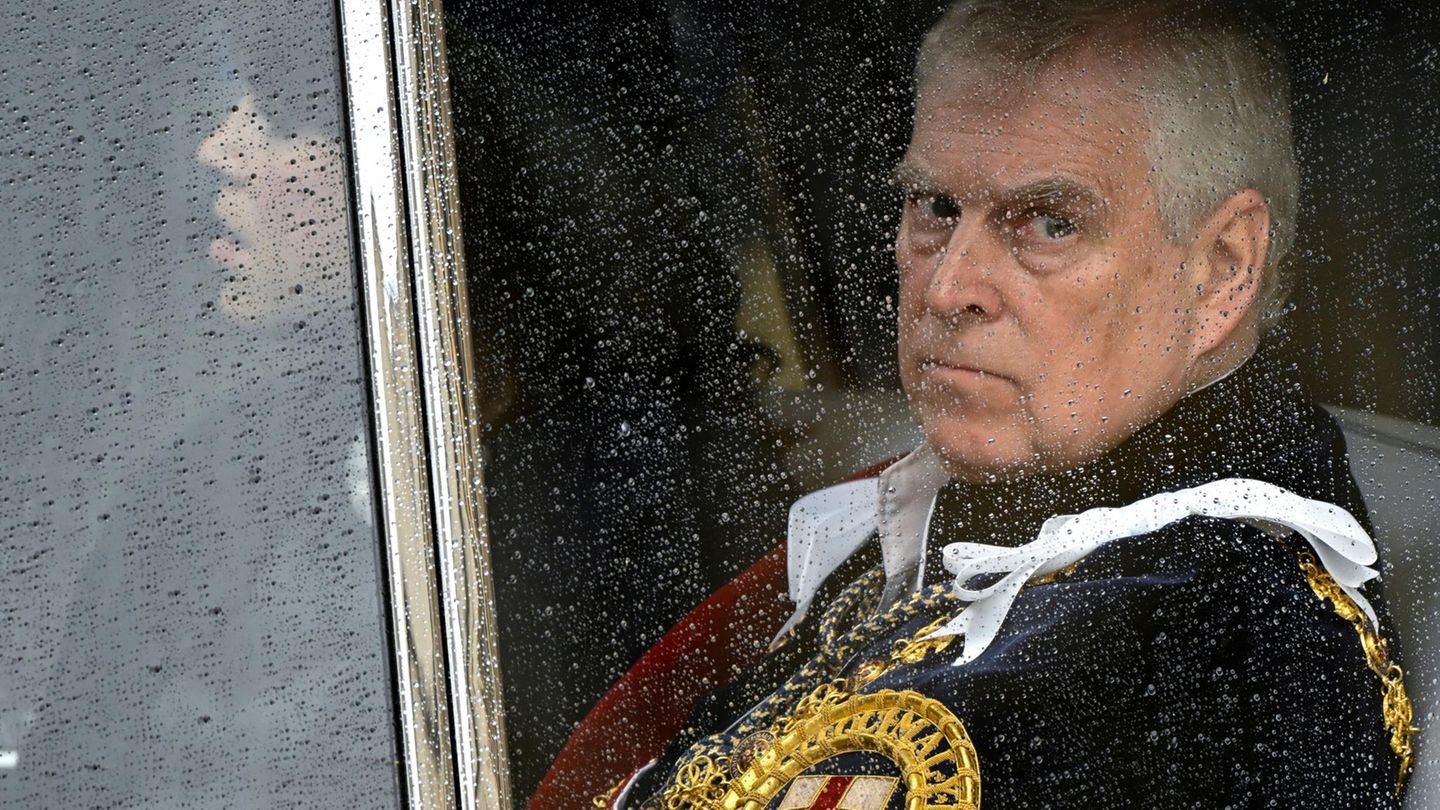 Andrew Mountbatten-Windsor am Rande der Krönungszeremonie von König Charles III., 2023