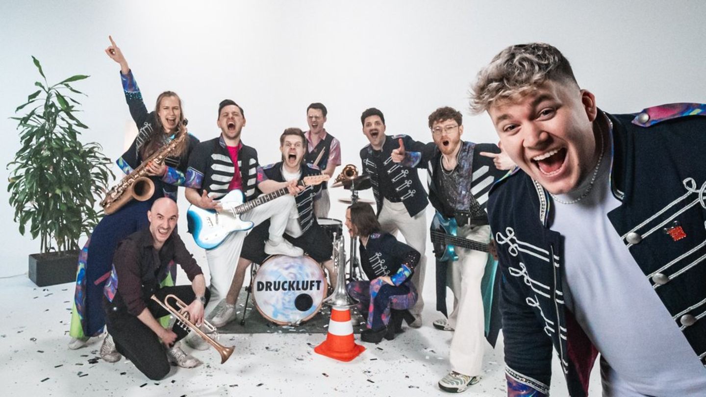 Alle sind eine "Karnevalsmaus": Das steckt hinter dem viralen Faschingshit