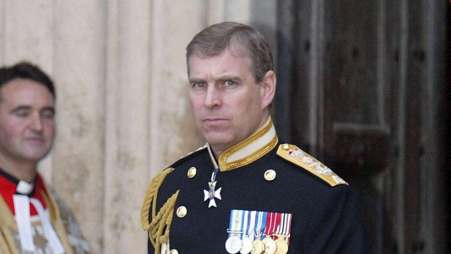 Festnahme von Ex-Prinz Andrew: Zwei royale Anwesen werden durchsucht