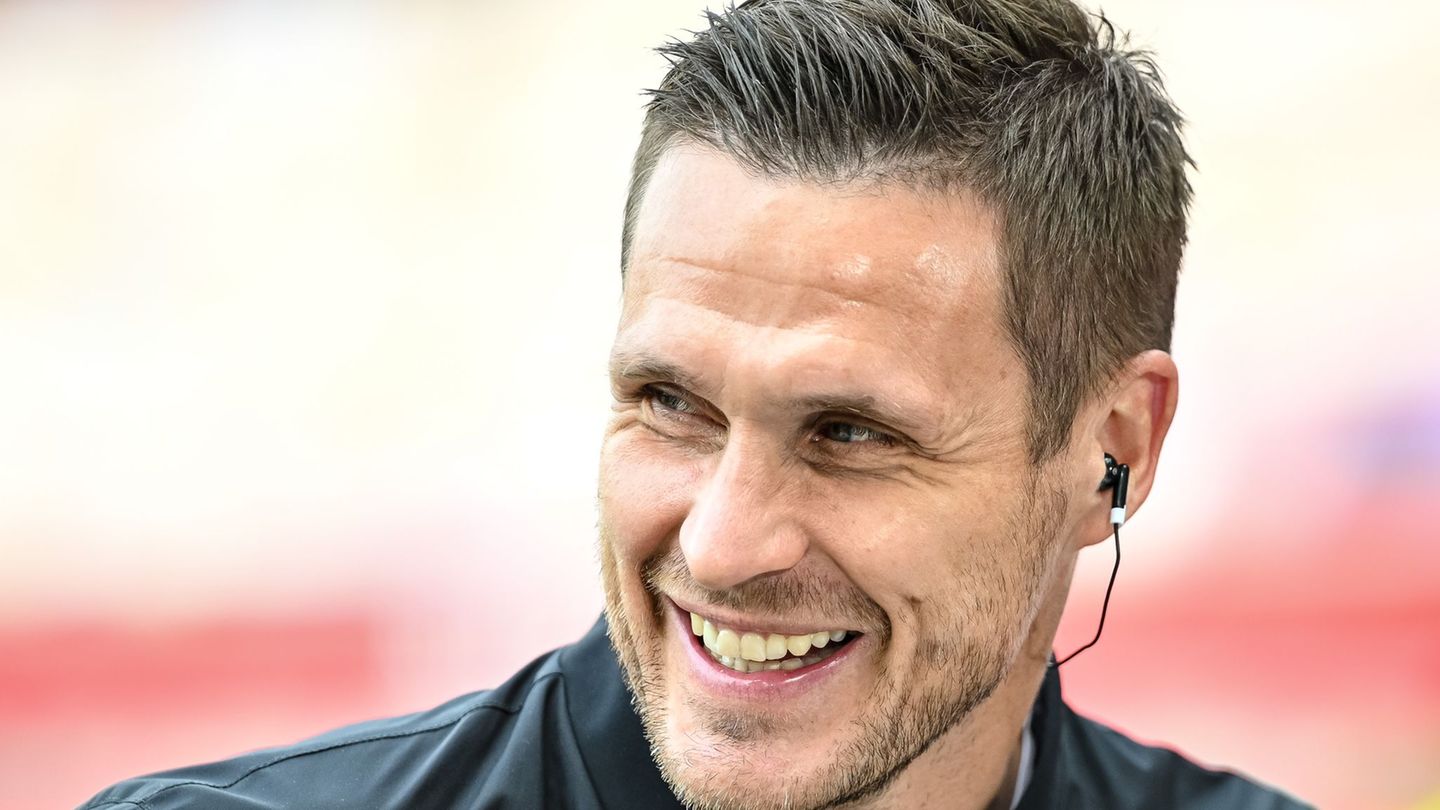 Freut sich über eine vielversprechende Neuverpflichtung: BVB-Sportdirektor Sebastian Kehl (Archivbild). Foto: Harry Langer/dpa