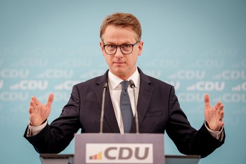CDU-Generalsekretär Carsten Linnemann erwartet eine klare Rückenstärkung für Kanzler Friederich Merz bei dessen Wiederwahl zum P