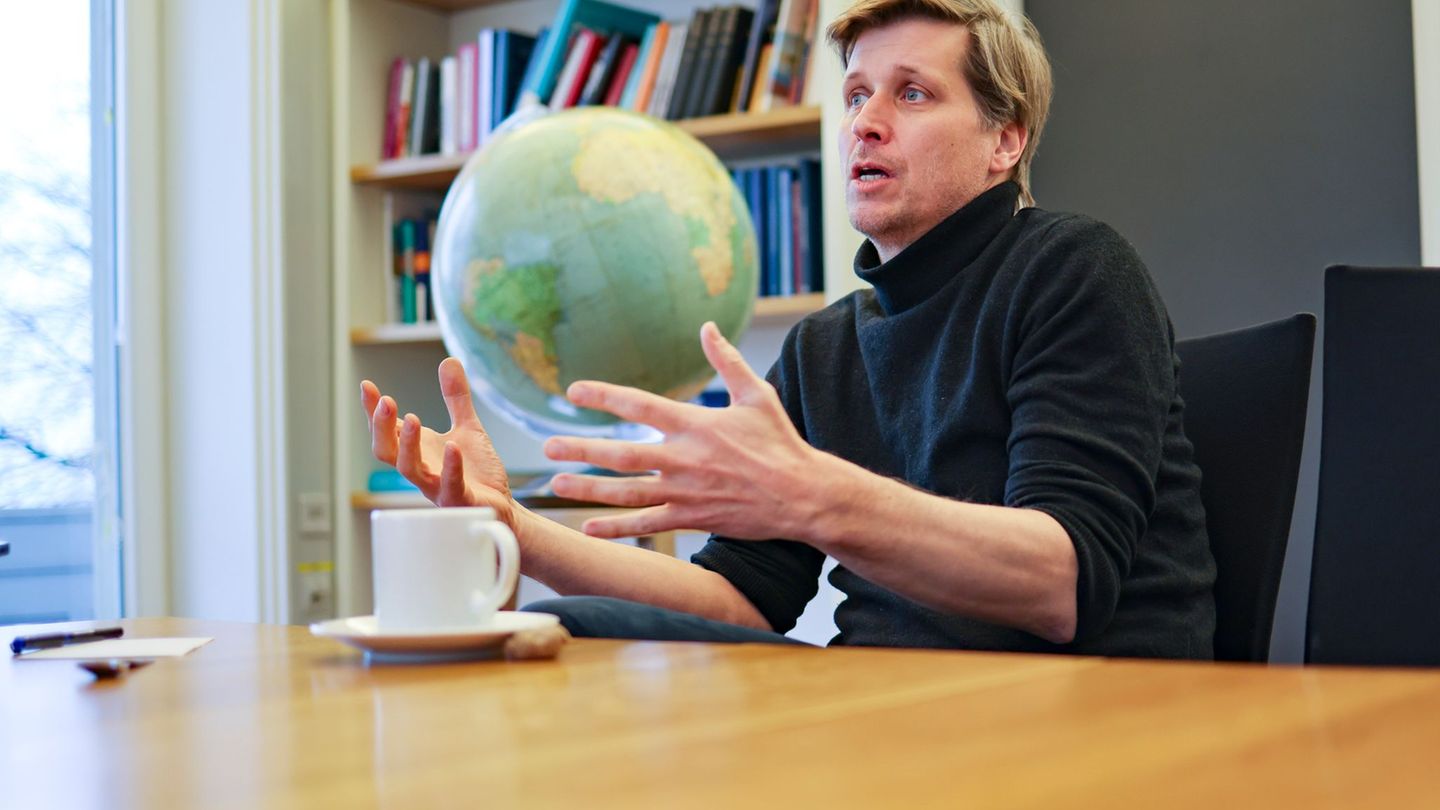 Bevor Schularick Präsident des Kieler Instituts für Weltwirtschaft wurde, lehrte er als Professor für Makroökonomie an der Unive