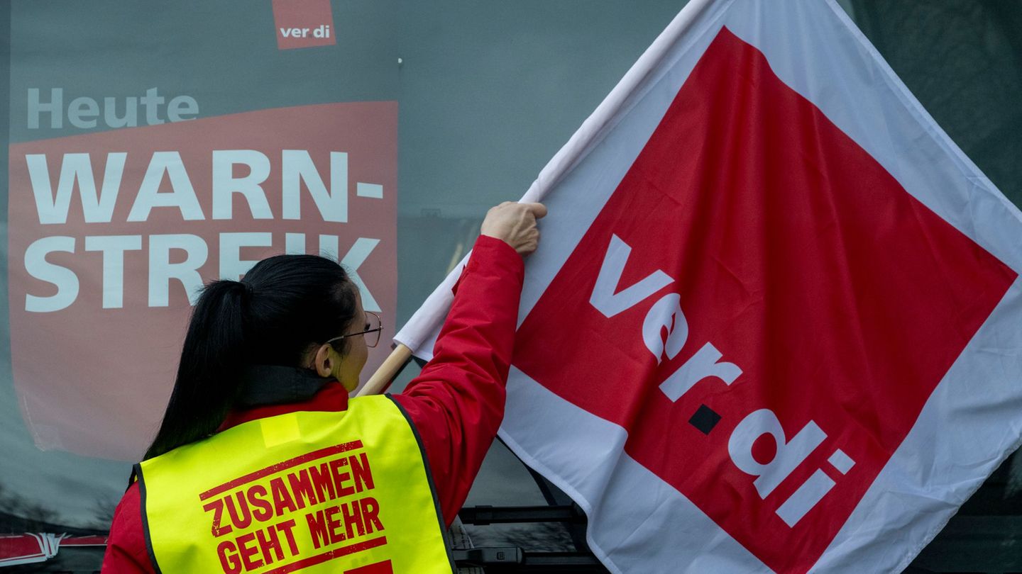 Tarifkonflikt: Warnstreik bremst ÖPNV in Regensburg, Landshut und Passau