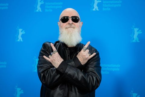 Rob Halford beim Photocall des Films "The Ballad of Judas Priest" bei der Berlinale am 15. Februar. Foto: Christoph Soeder/dpa