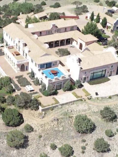 Jeffrey Epsteins "Zorro-Ranch"