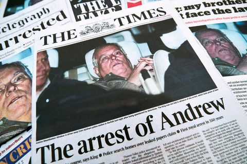 Andrew dominiert die Titelblätter der britischen Presse