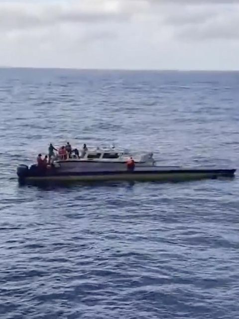 Ein Drogen-U-Boot wird im Pazifik gefasst.