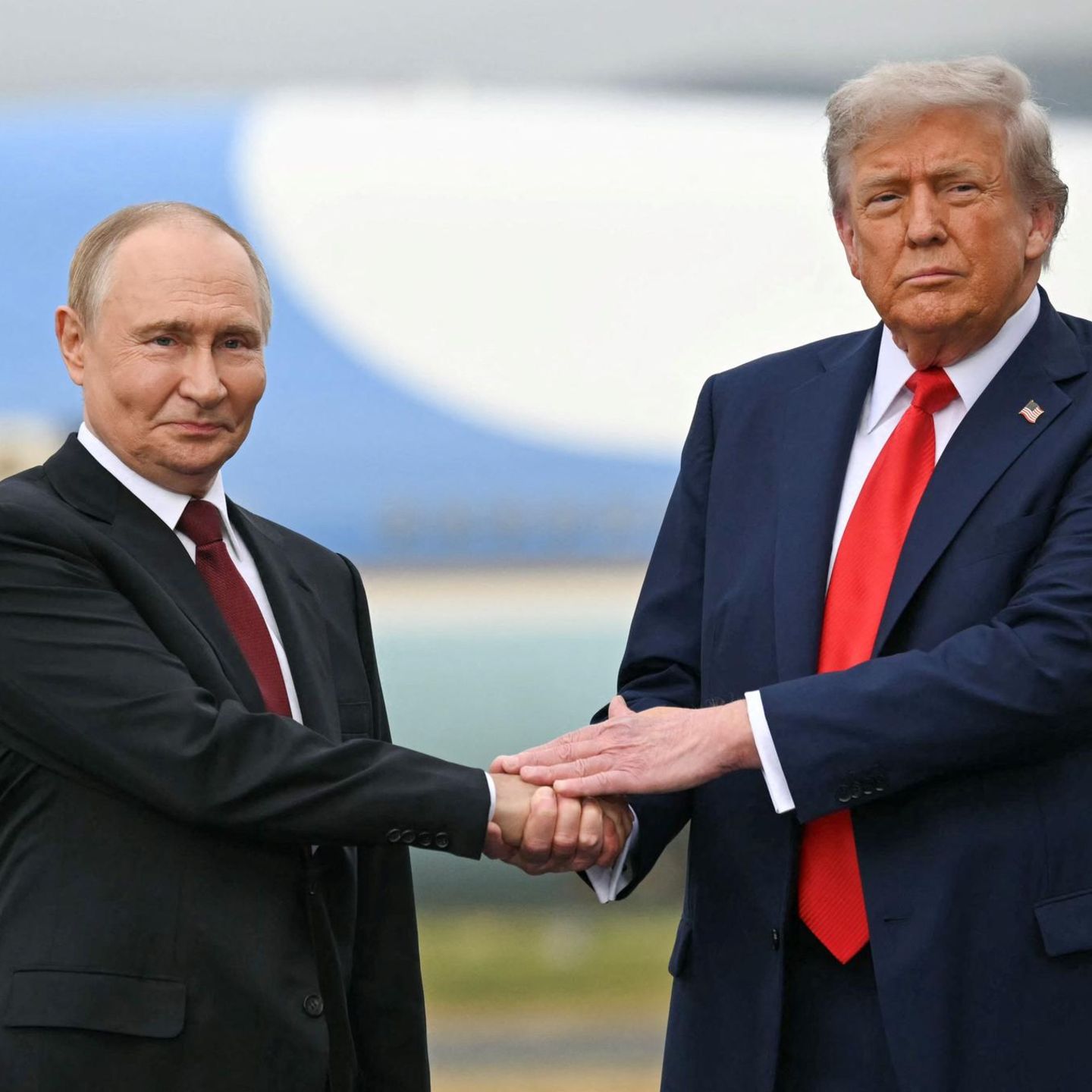 Ukraine-Verhandlungen zwischen Putin und Trump