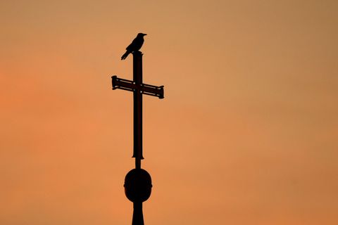 Der Doppelhaushalt soll Planungssicherheit schaffen, heißt es von der Nordkirche. (Symbolbild) Foto: Julian Stratenschulte/dpa