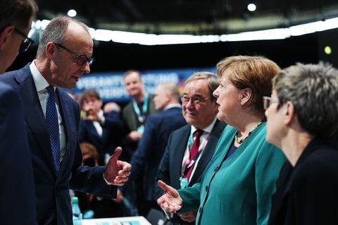 Ehemalige Bundesvorsitzende unter sich. Foto: Kay Nietfeld/dpa pool/dpa