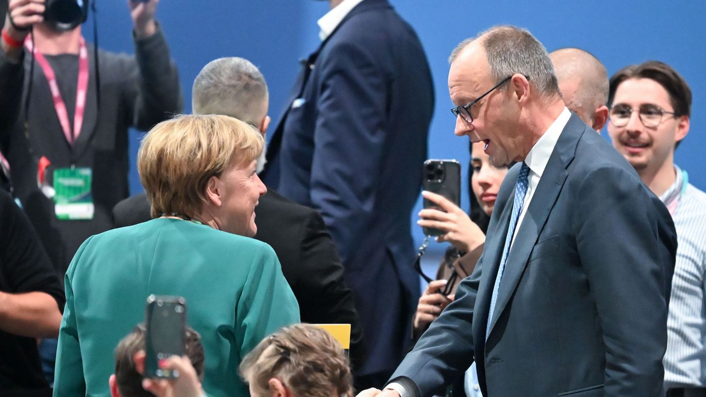 CDU-Parteitag: Warum Merkel im entscheidenden Moment fehlte