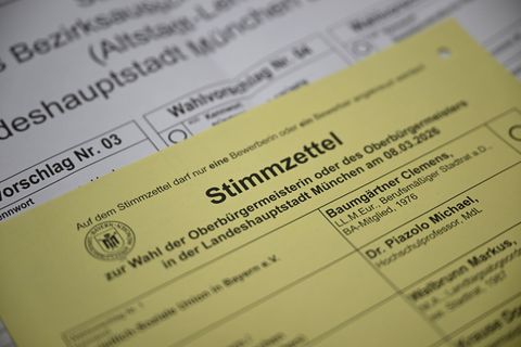 Wahlunterlagen in Weiden i.d. Oberpfalz sind teils fehlerhaft. (Symboldbild) Foto: Felix Hörhager/dpa