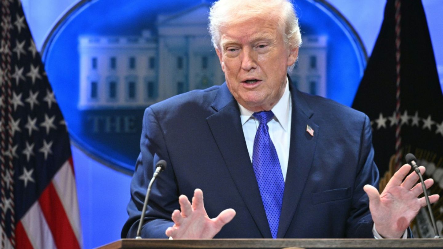 Trump: Dekret über neuen weltweiten Zoll in Höhe von zehn Prozent unterzeichnet