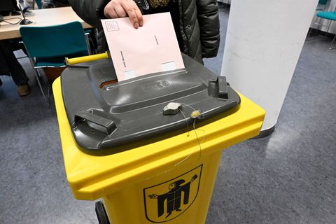 Am 8. März findet in Bayern die Kommunalwahl statt. (Symbolbild) Foto: Felix Hörhager/dpa