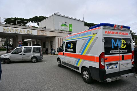 Die Zufahrt zum Krankenhaus in Neapel, in dem Domenico behandelt wurde
