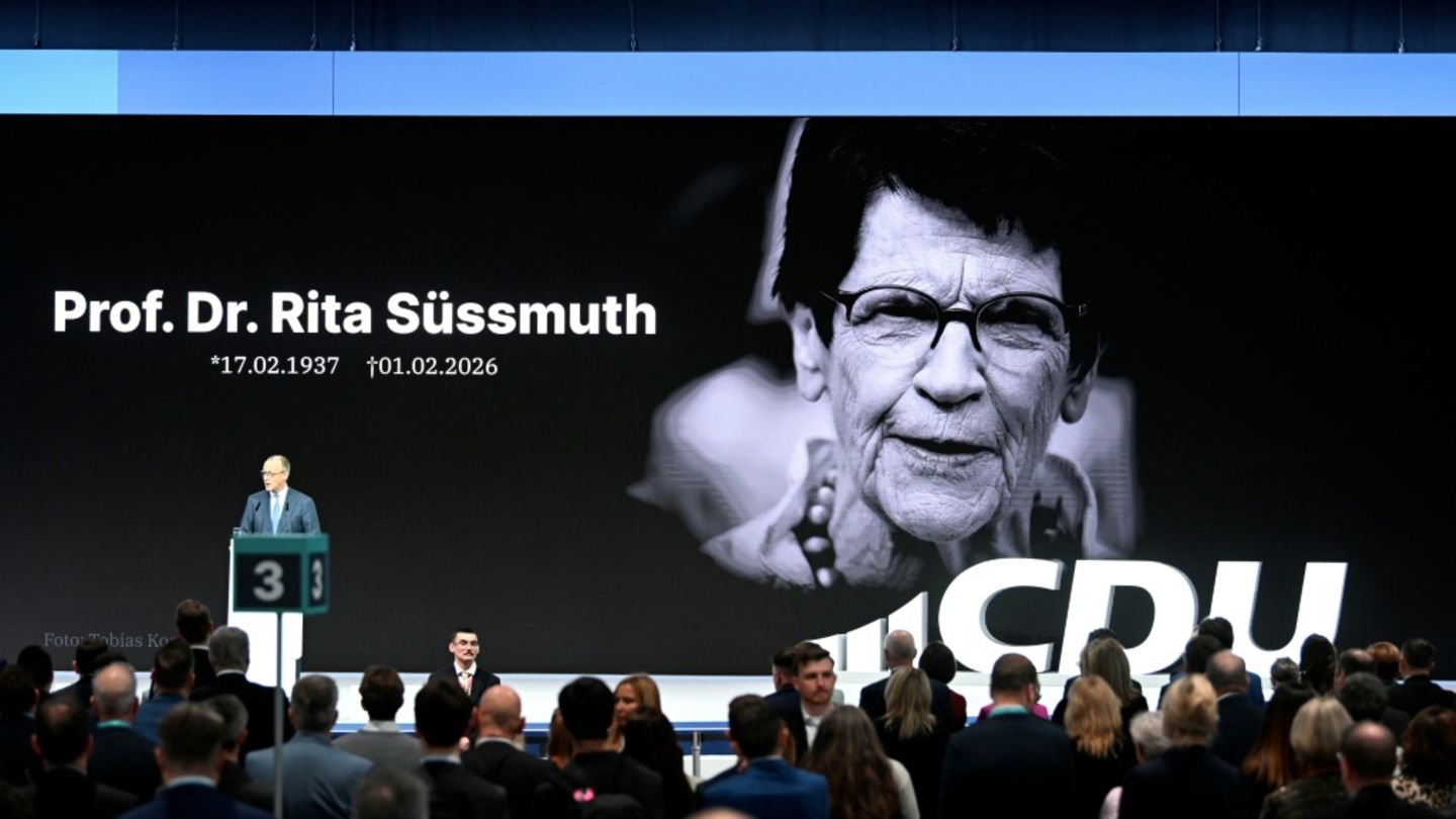 Merz gedenkt Süssmuth auf CDU-Parteitag in Stuttgart