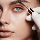 Micro Manager Gripping Brow Gel