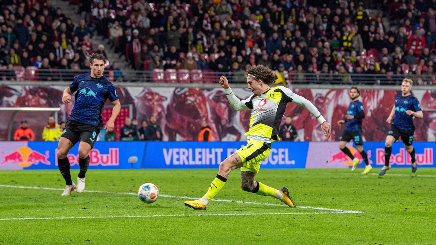 Fußball-Bundesliga: Bayern-Jäger BVB rettet einen Punkt in Leipzig