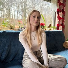 Die 19-jährige Nika Ivchenko wird am vierten Jahrestag des Krieges in der Ukraine innehalten. Foto: Birgit Reichert/dpa