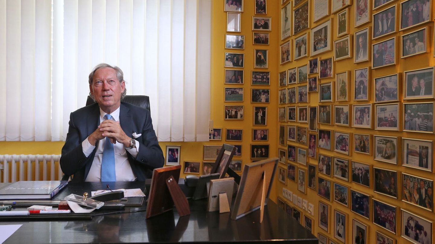 Prediger für einen Tag: Auf dem Bussen: Promi-Chirurg Mang hält Fastenpredigt