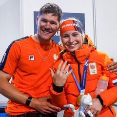 Olympiasiegerin Marijke Groenewoud mit ihrem Verlobten Mike Dogterom – und Ring am FInger