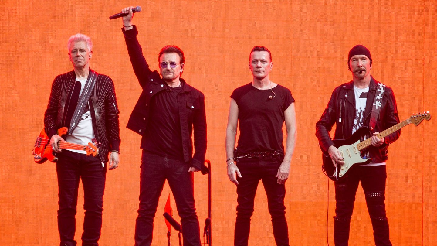 Die irische Rockband U2 widmete einem jungen Opfer der iranischen Frauenbewegung von 2022 einen Song. (Archivbild) Foto: Joel Ry