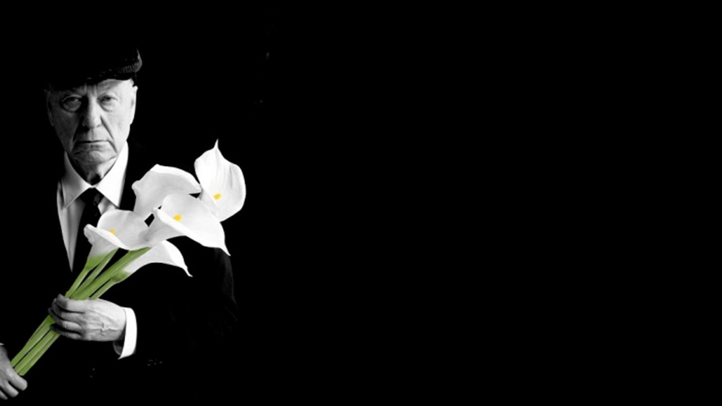 Die Kunstfigur ist eine nicht immer sympathische, aber authentische Stimme: Heinz Becker, gespielt von Gerd Dudenhöffer, ist ein Philosoph, sein neues Thema ist das Abschiednehmen.