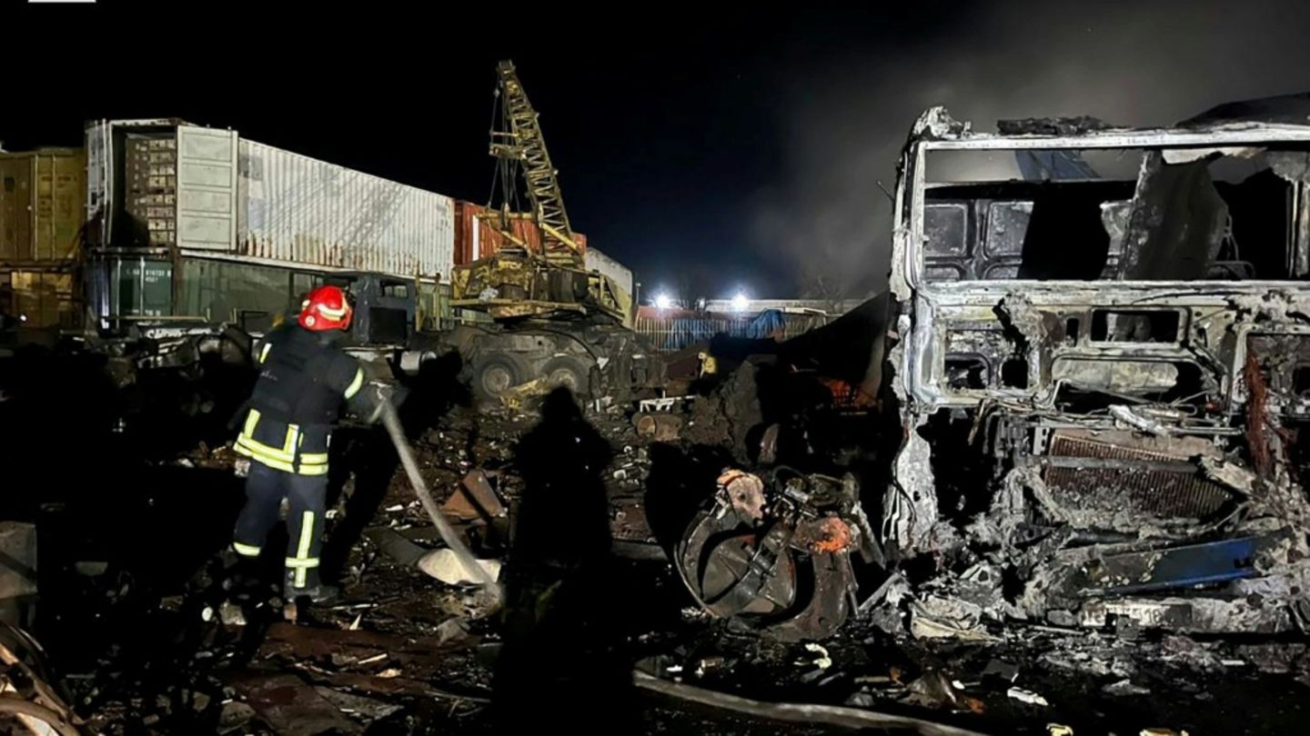 Schäden nach russischen Angriffen auf Odessa