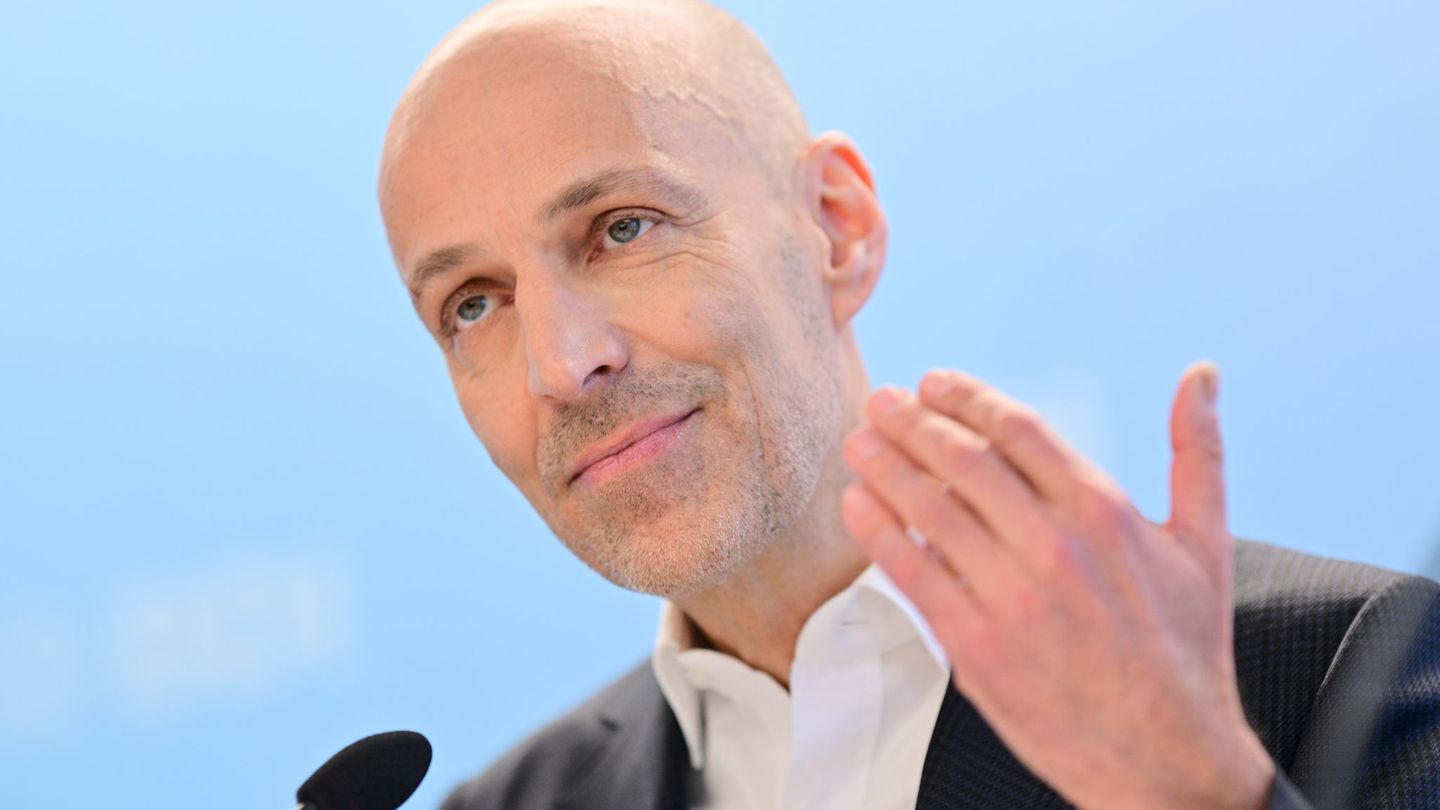 BDI-Präsident Peter Leibinger ist dafür, den ausgehandelten Zolldeal mit den USA zu ratifizieren. (Archivbild) Foto: Sebastian G