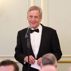 ZDF: Claus Kleber an einem Mikrofon