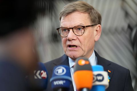 Hofft darauf, dass Ungarn seine Blockade schnell aufhebt: Deutschlands Außenminister Johann Wadephul. Foto: Virginia Mayo/AP/dpa