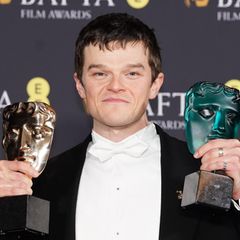 Robert Aramayo und seine zwei Bafta-Preise