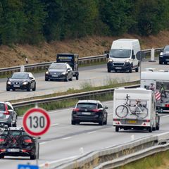 Die Autobahnen in der Region West gelten mit einer Gesamtlänge von rund 1.600 Kilometern als Herzstück der Transitbewegungen in