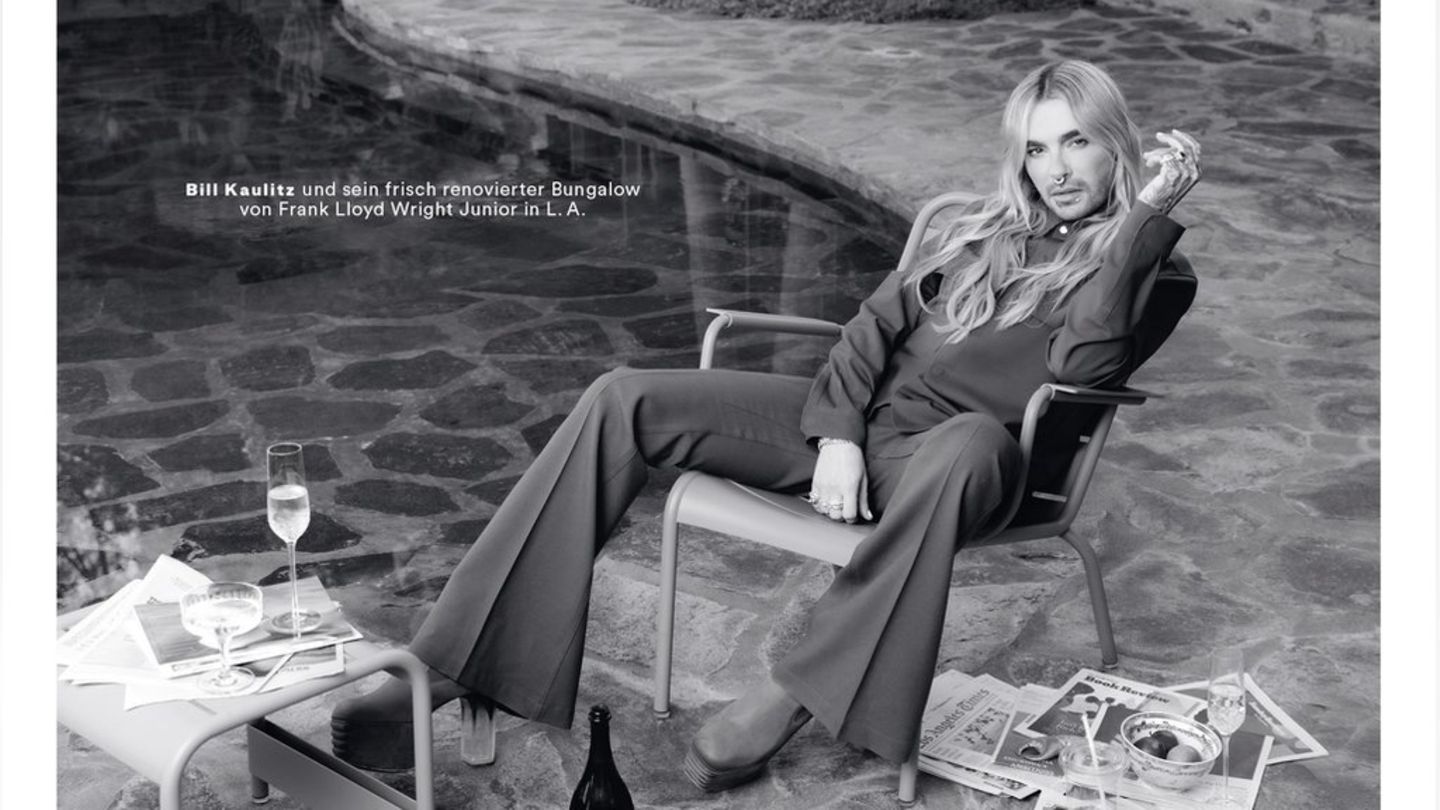 Bill Kaulitz posiert vor seinem neuen Pool.