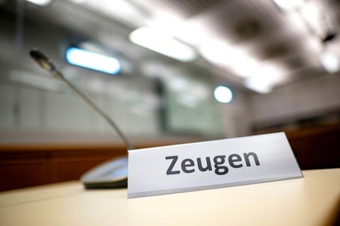 Verhandlungssaal im Oberlandesgericht Celle