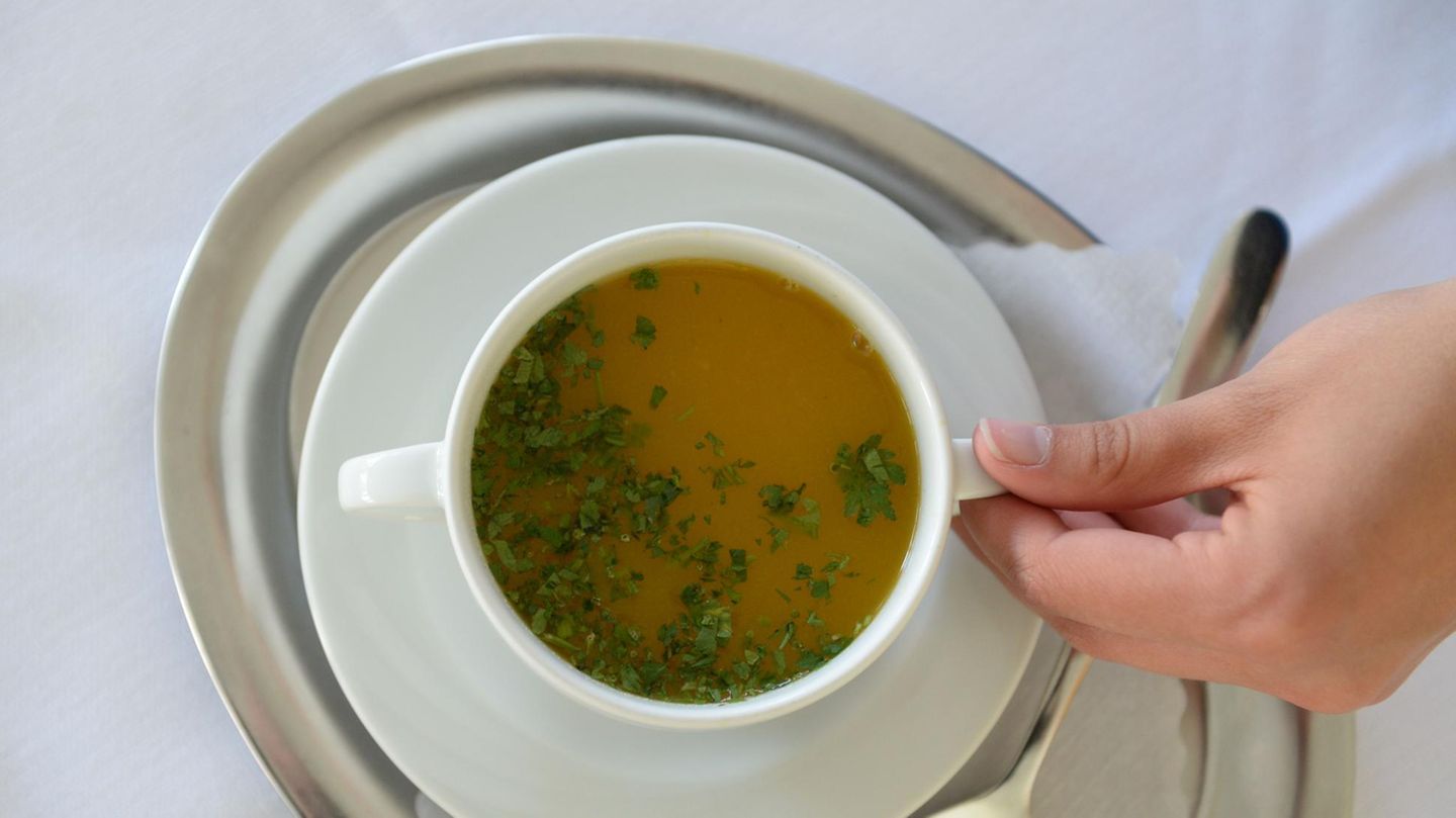 Öko-Hersteller: Hersteller warnt vor Glassplittern in Brühe