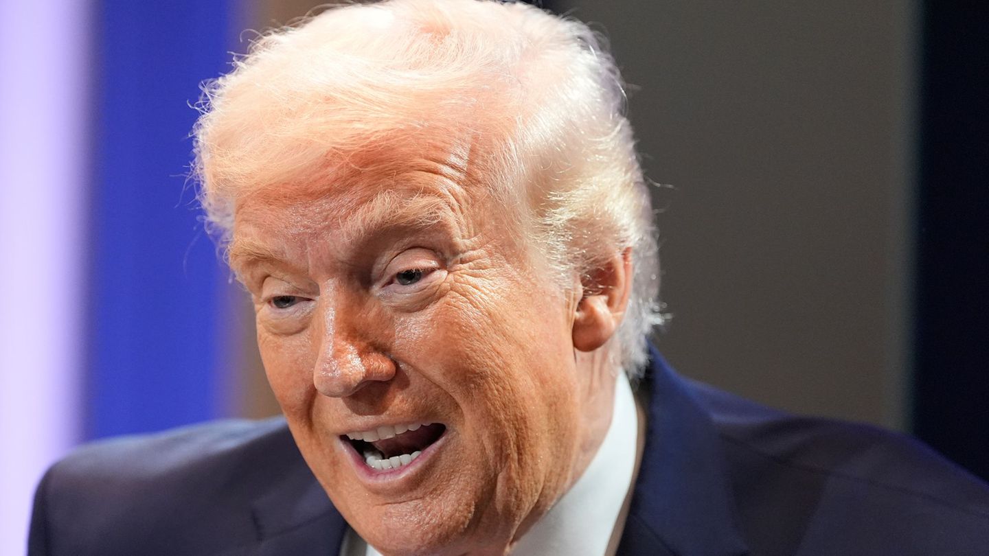 "Zölle" gehört zu den Lieblingsworten von US-Präsident Donald Trump. (Archivfoto) Foto: Alex Brandon/AP/dpa