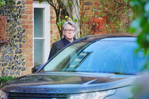 Der frühere britische Botschafter in den USA Peter Mandelson geriet wegen seiner Beziehung zum verstorbenen US-Multimillionär in