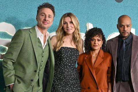 Zach Braff (v.l.), Sarah Chalke, Judy Reyes und Donald Faison posieren gemeinsam bei der Premiere im Academy Museum of Motion
