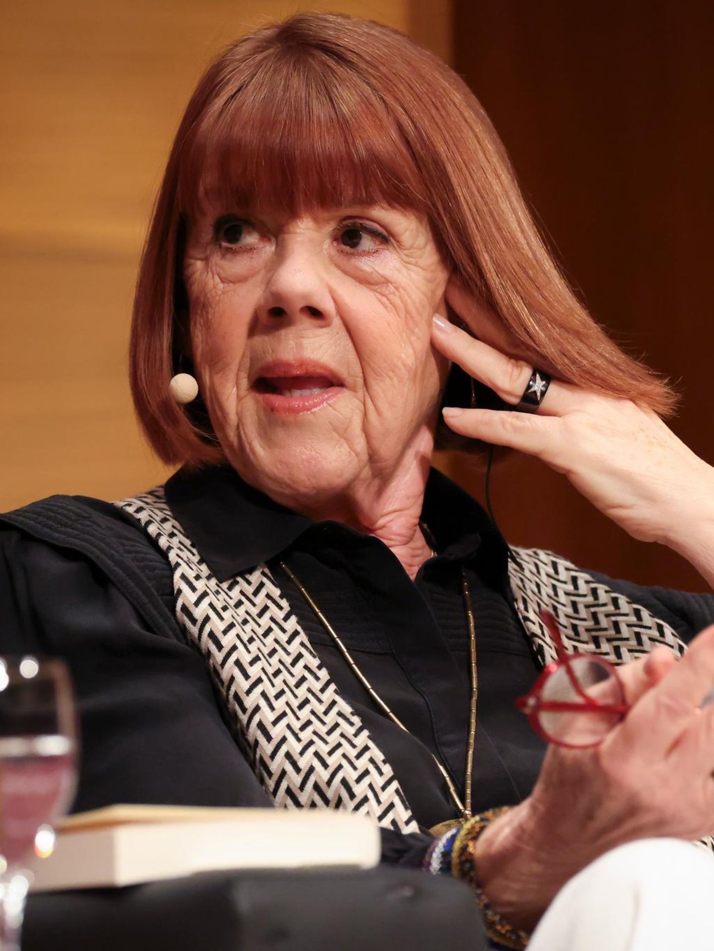 Gisèle Pelicot bei der Lesung in Hamburg