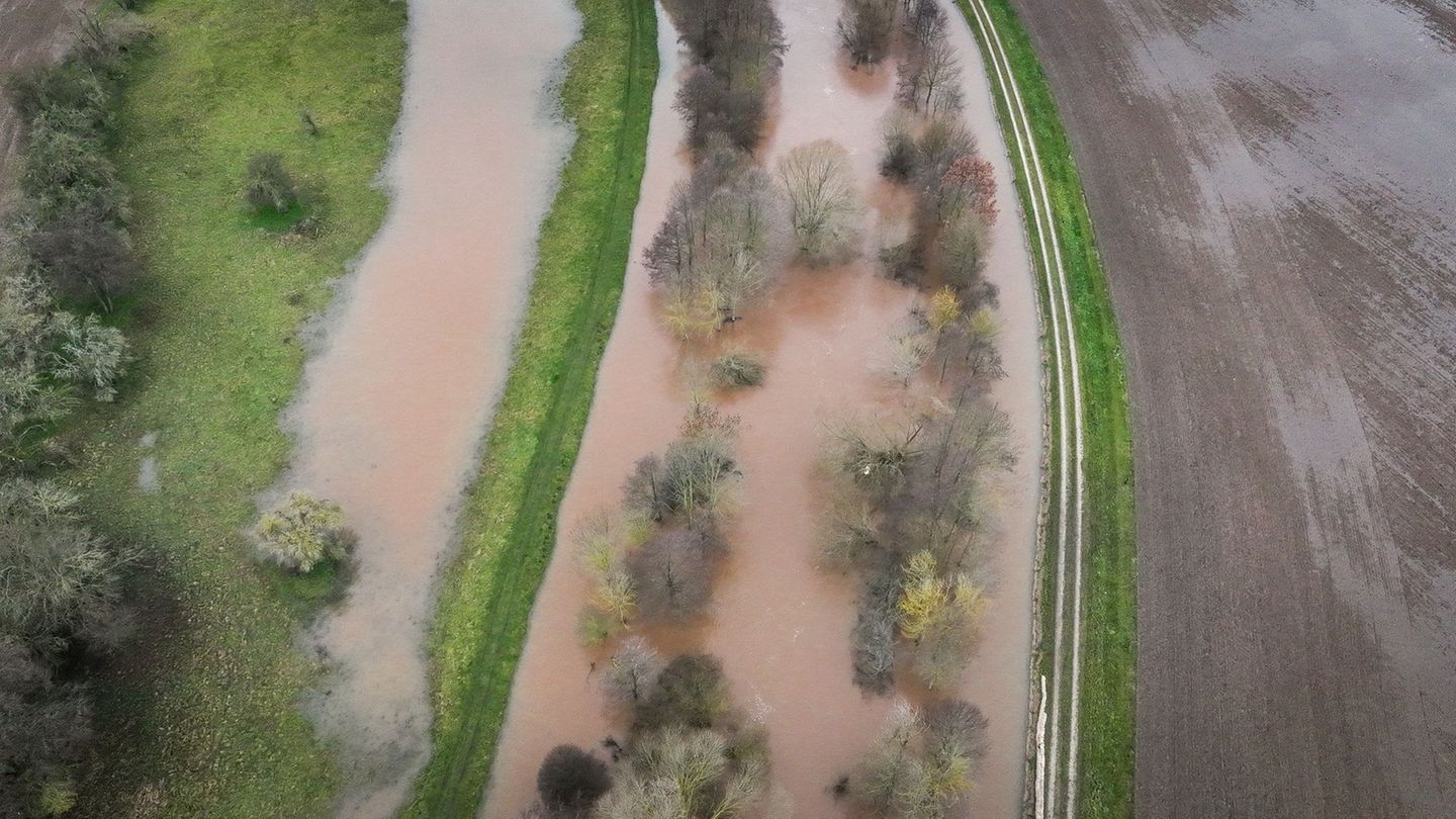 Hochwasser und Starkregen - aber auch Hitze und Trockenheit: Das Land erwartet vermehrt Klimaextreme. (Archivbild) Foto: Heiko R