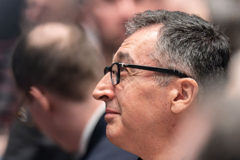 Bei einem sicherheitsrelevanten Vorfall wurde ein verdächtiger Gegenstand gefunden. (Foto-Archiv) Foto: Silas Stein/dpa