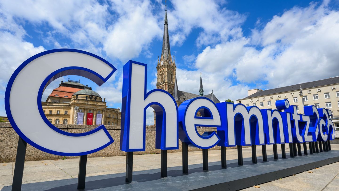 Nach dem Jahr als Kulturhauptstadt Europas 2025 wird Chemnitz diesen Sommer zum deutschen Theater-Mekka. Dann ist die Stadt Gast