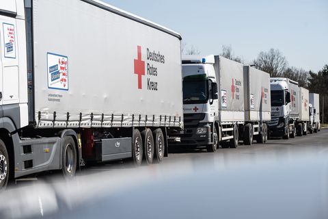 Schon kurz nach Kriegsausbruch 2022 hat Hessen begonnen, Hilfskonvois in die Ukraine fahren zu lassen. (Archivbild) Foto: Swen P