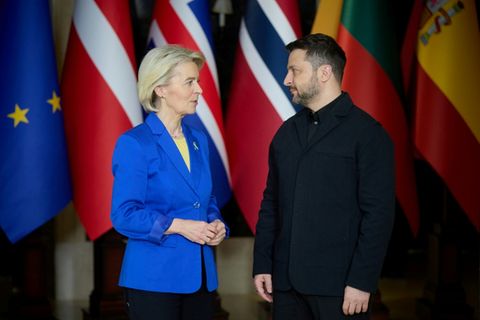 Von der Leyen trifft Selenskyj in Kiew