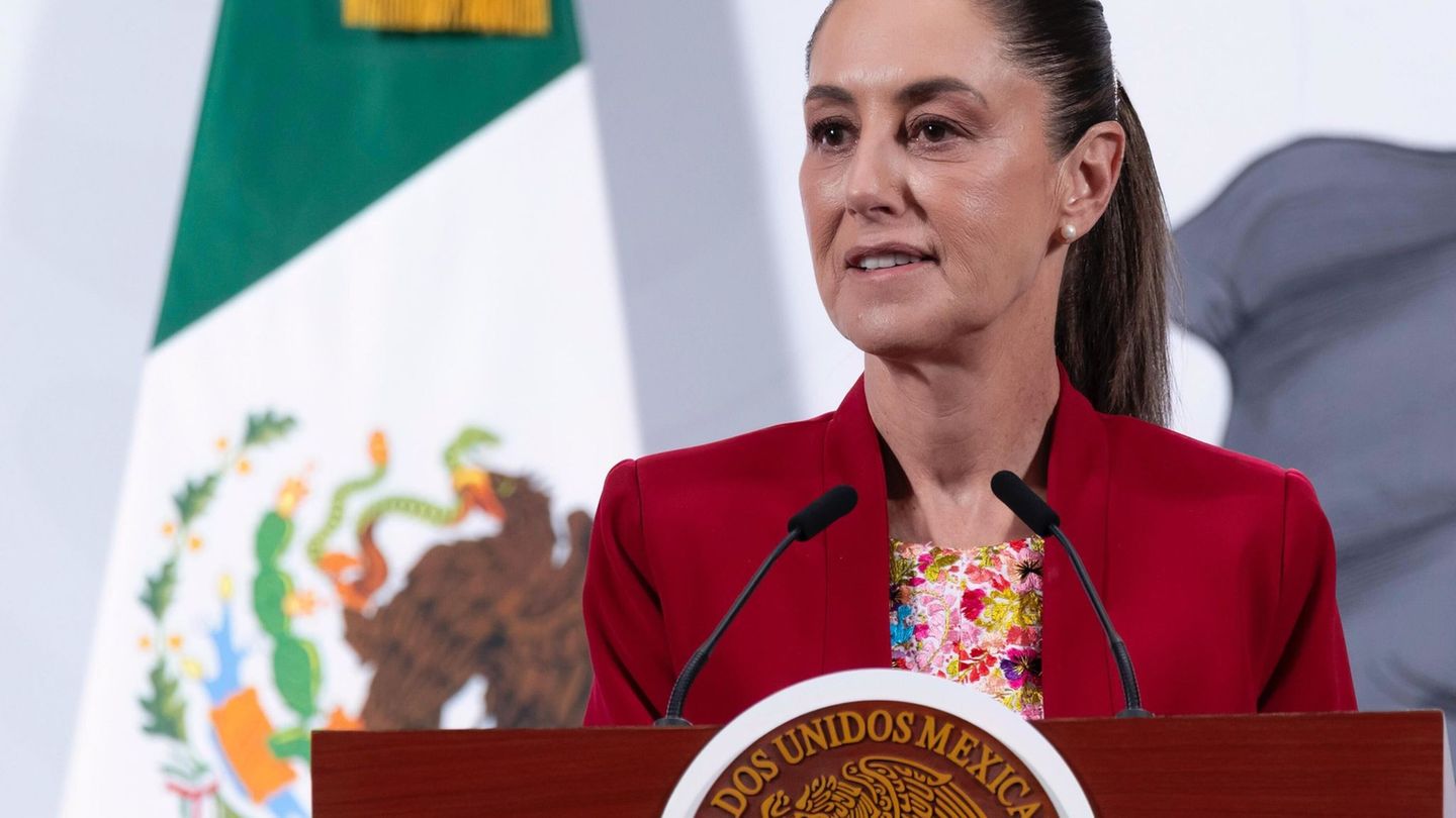 Fußball: Mexikos Präsidentin garantiert Sicherheit für Fans bei WM