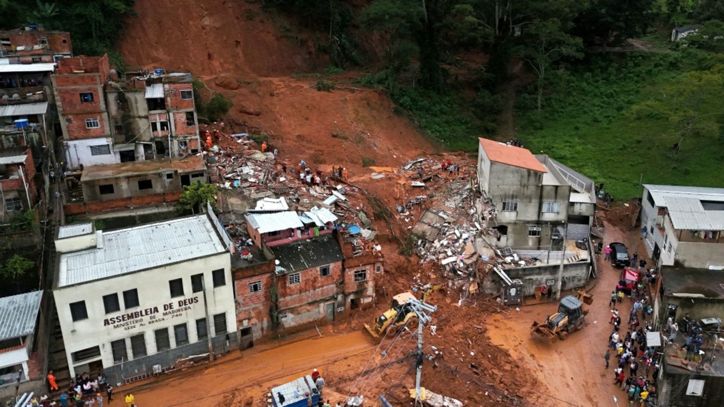Mindestens 30 Tote und Dutzende Vermisste nach Überschwemmungen in Brasilien