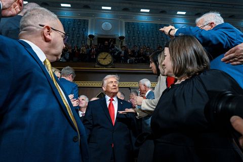 Trump hat seine Grundsatzrede begonnen. Foto: Kenny Holston/Pool The New York Times/AP/dpa